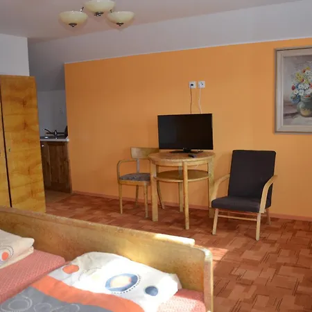 Vendégház Hospudka U Zvonicky *