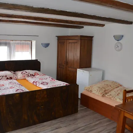 Vendégház Hospudka U Zvonicky Dolní Bousov
